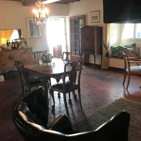 Bed & Breakfast Mis Harand 4*