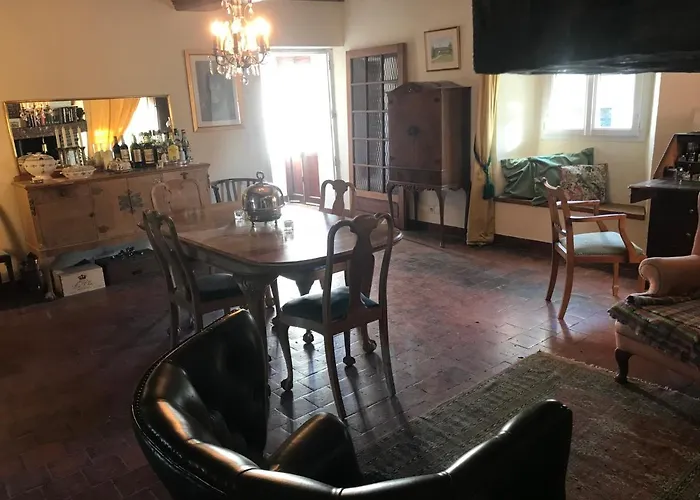 Bed & Breakfast Mis Harand 4*